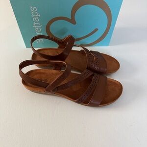 Baretraps Comfort Sandals Womens 10 Brown Jinna